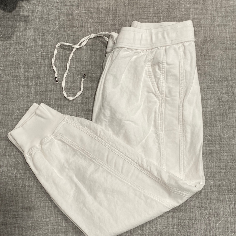 Medium White Gap Drawstring Joggers